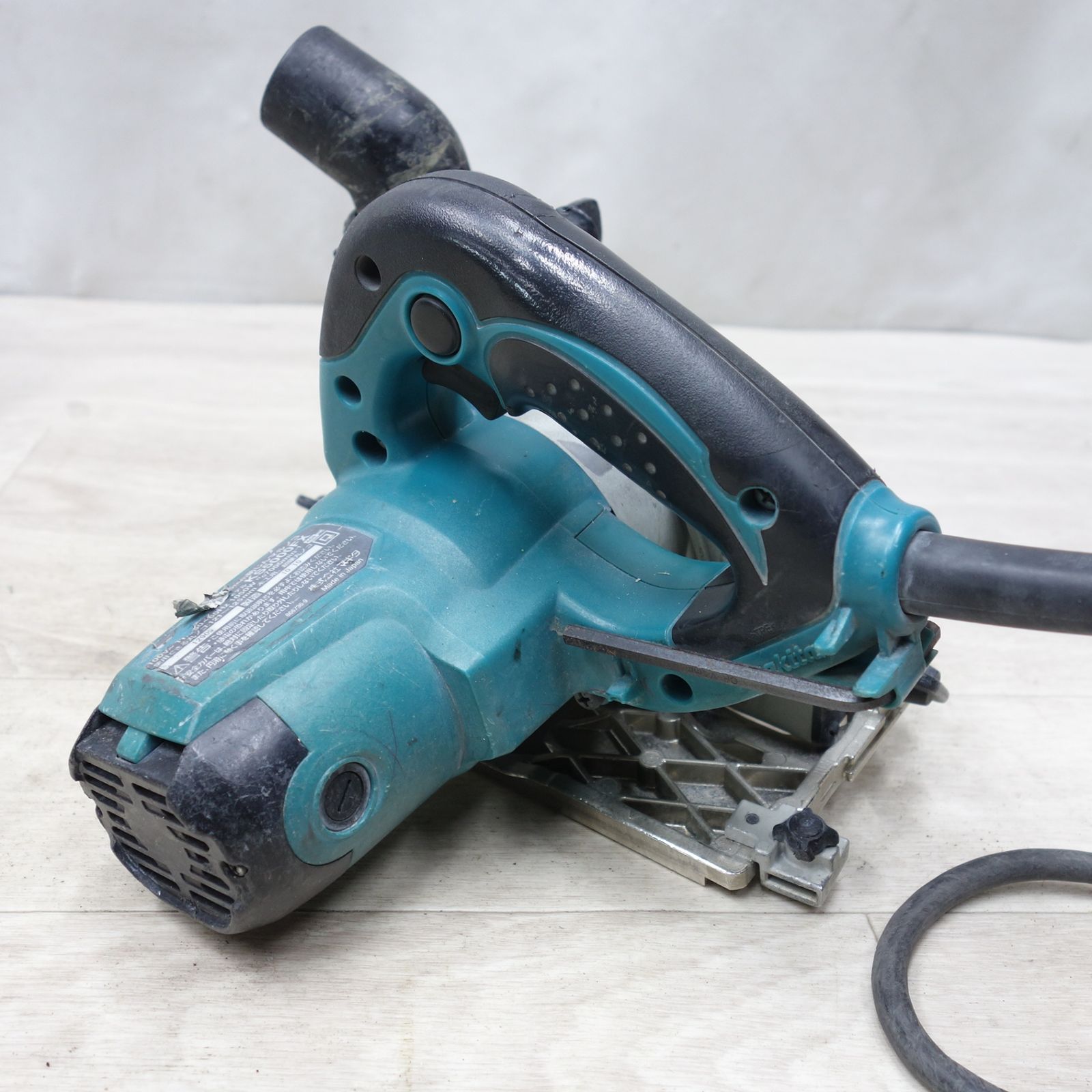 送料無料] ◇マキタ 125mm 防じん マルノコ 100V KS5000FX 丸鋸