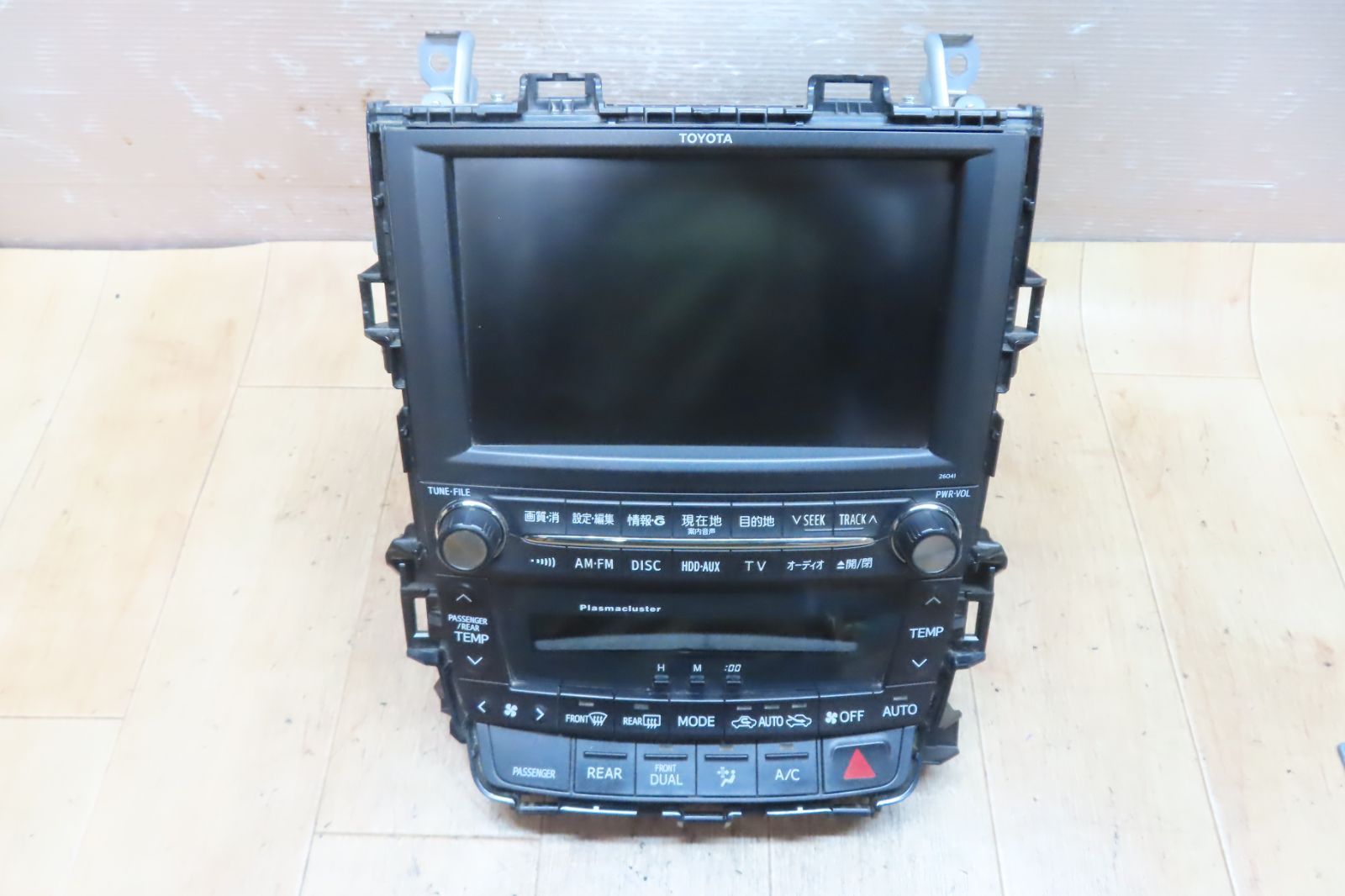 F4069 アルファード