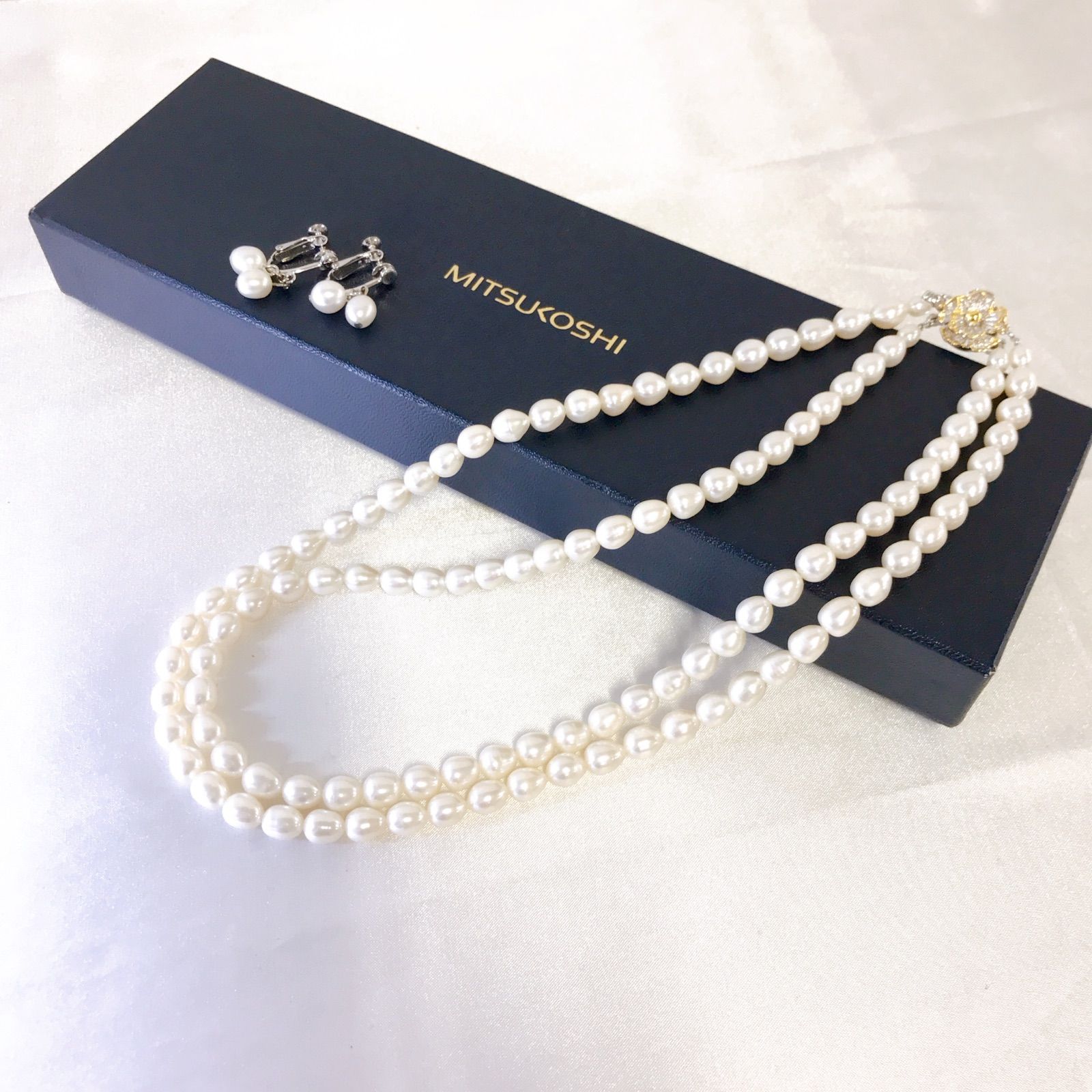 未使用品】 三越 淡水 パール 2連ネックレス & イヤリング ホワイト 