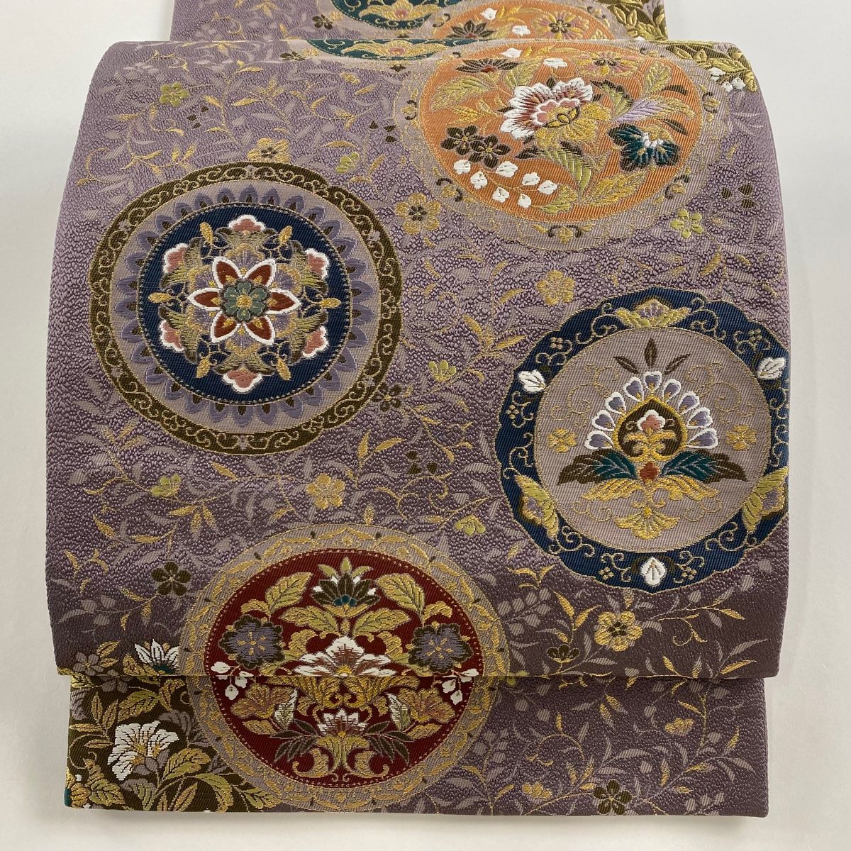 中古】 名品 箔 六通 松皮小桜錦文 袋帯 正絹 枝垂れ桜