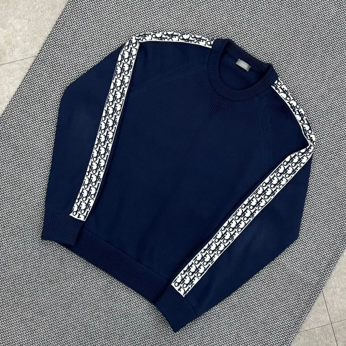 ネイビー（紺）系 Dior(ディオール) ニット・セーター