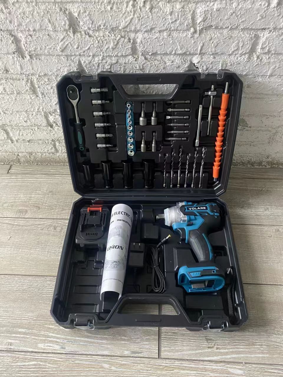 電動 インパクトレンチ 40点セット 電動ドリルドライバーセ ット 1台4役 タイヤ交換 マキタ makita 18V バッテリー併用 電動ドリルドライバー 電動工具セット21V バッテリー LED電池残量表示 PSE認証済み 電池1枚 充電器1枚