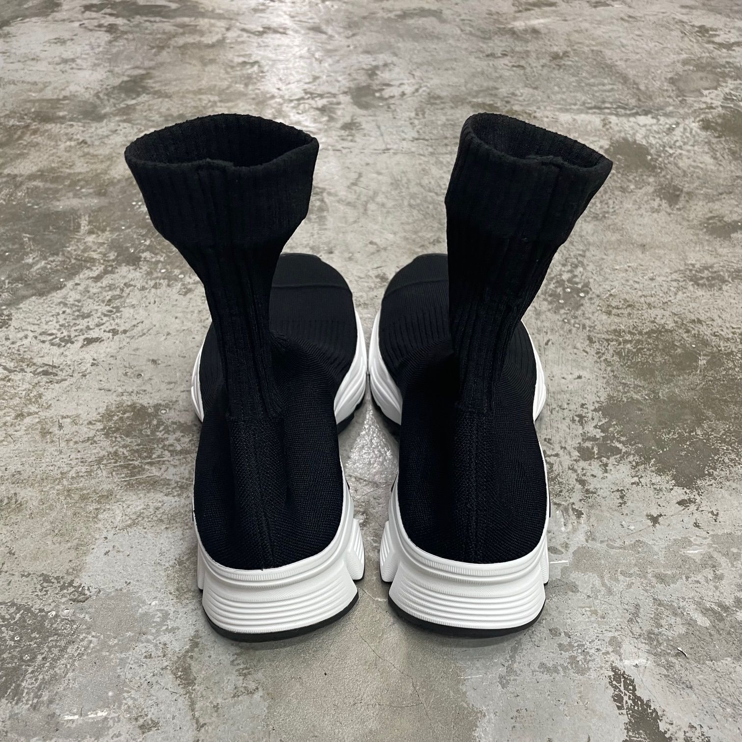 新品 Balenciaga Speed 3.0 Sneaker Black White 654532 BBロゴ スピードトレーナー スニーカー  バレンシアガ 40 73659A1 - メルカリ