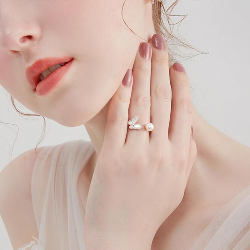 MIKAMU レディース 指輪 蝶々 高級 ジルコニア 18K 18金 天然