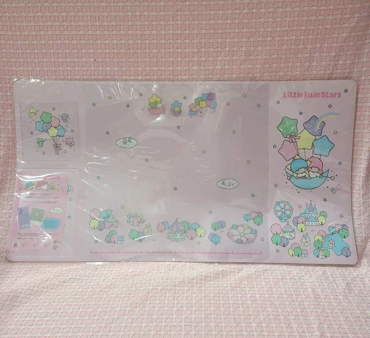 【雷市場（ポンジャン）商品韓国直送】 (未開封品) リトルツインスターズ マット デスクマット