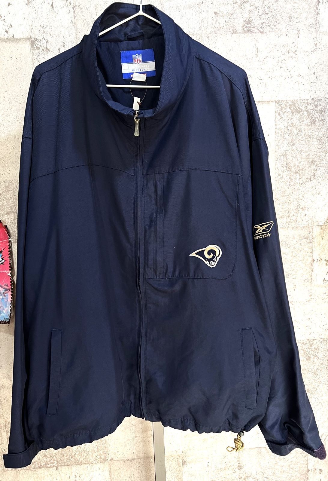 美品】Reebok NFL ST. LOUIS RAMS ナイロンジャケット - ジャケット