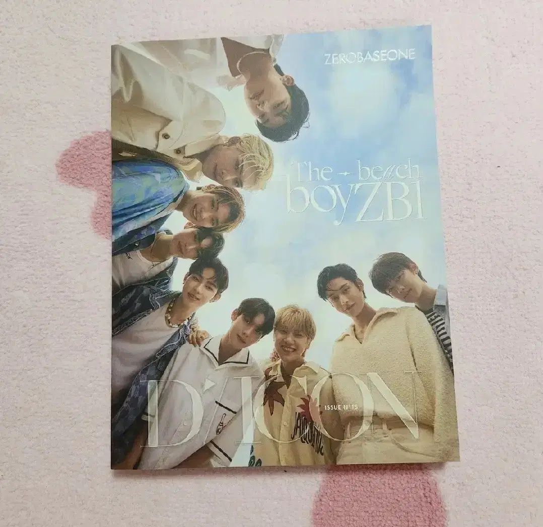 ZEROBASEONE(ゼロベースワン・ZB1・ゼベワン) DICON 雑誌