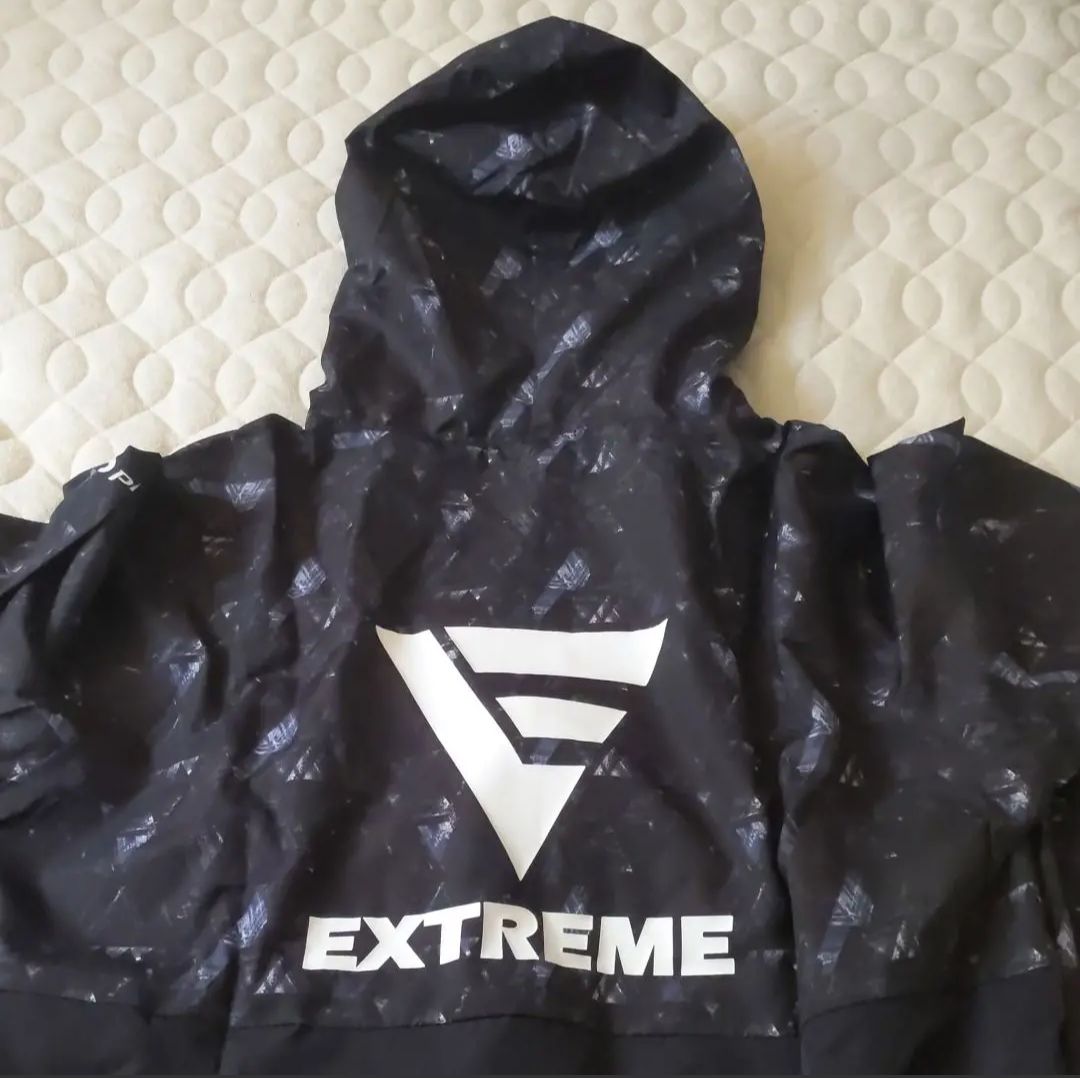 (新品) Phiten　XTREME メタックス　　ウインド ジャケット