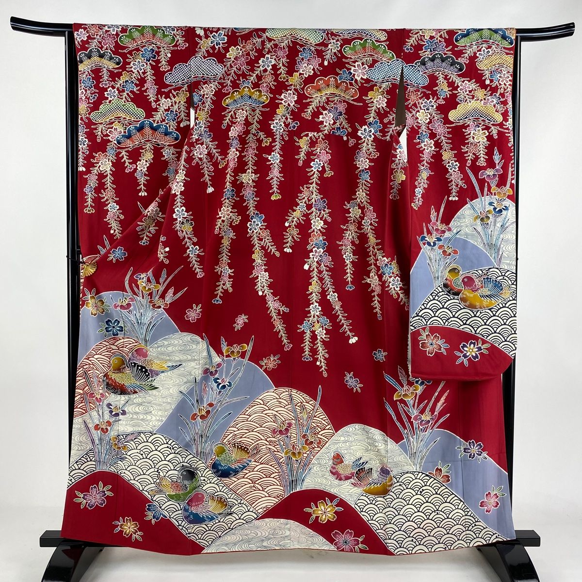 振袖 身丈161.5cm 裄丈65cm M 袷 鴛鴦 草花 染め分け 赤 正絹 秀品