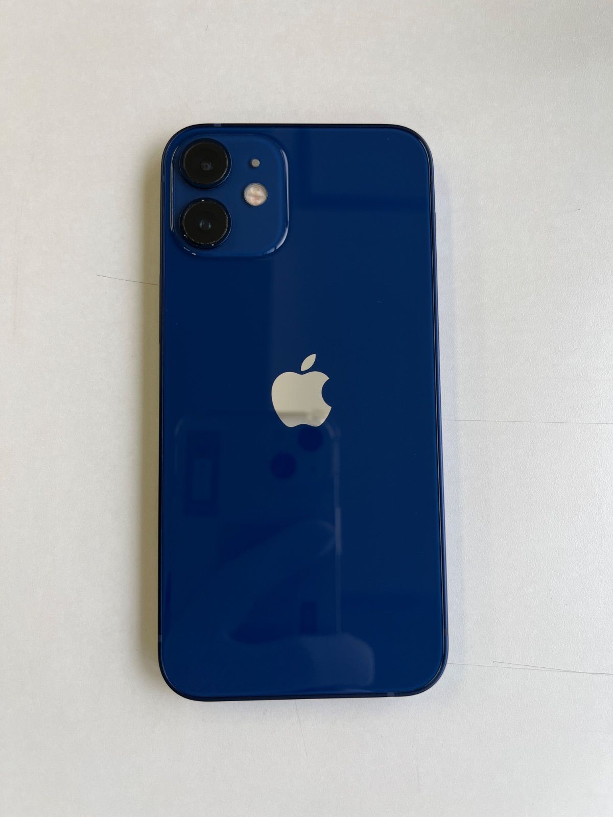 美品 iPhone 12 mini 128GB ブルー バッテリー100％ 美品 iPhone 12 mini 128GB ブルー バッテリー100％ iPhone 12