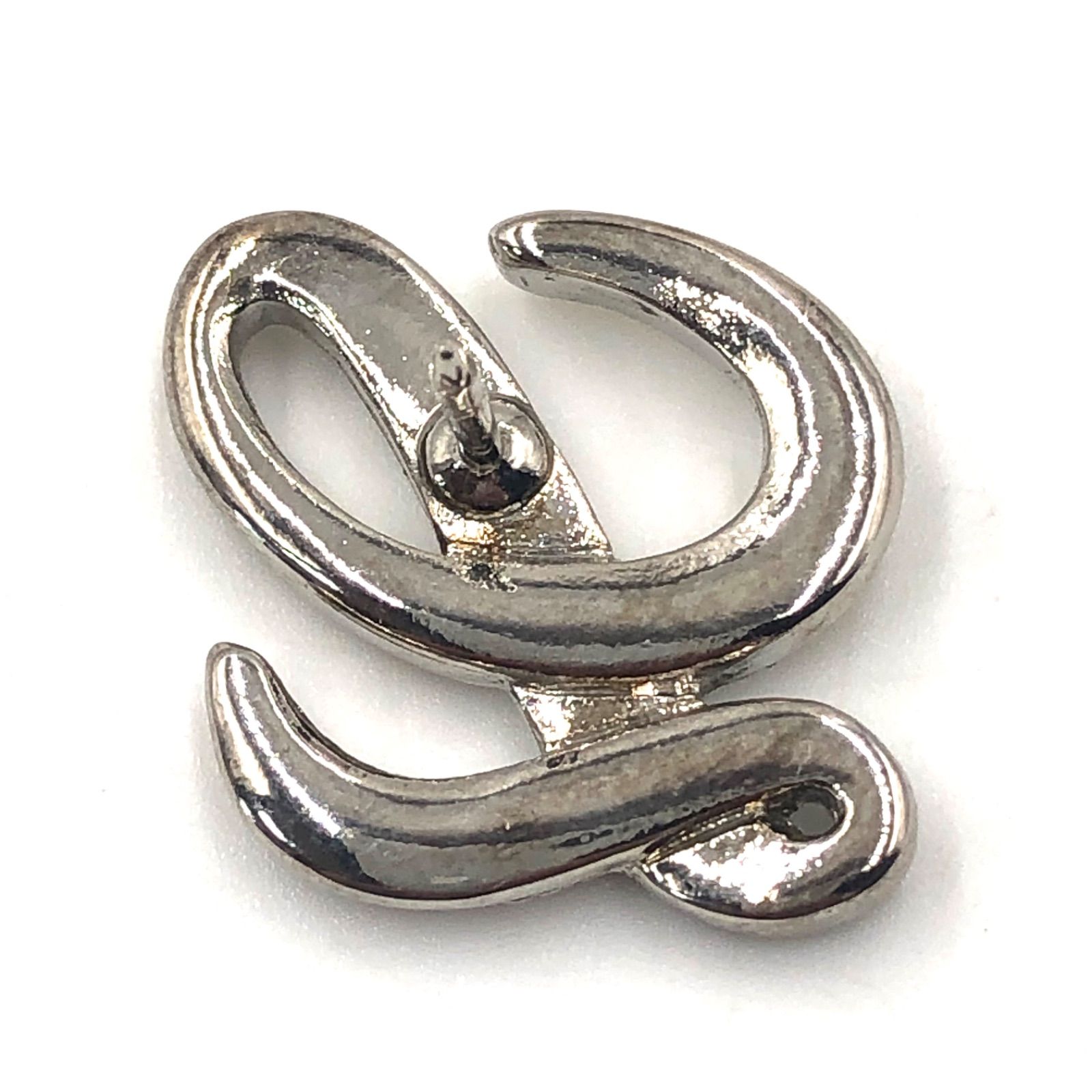 LOEWE シルバーブローチ ロゴデザイン LOEWEロエベ アナグラム ロゴ