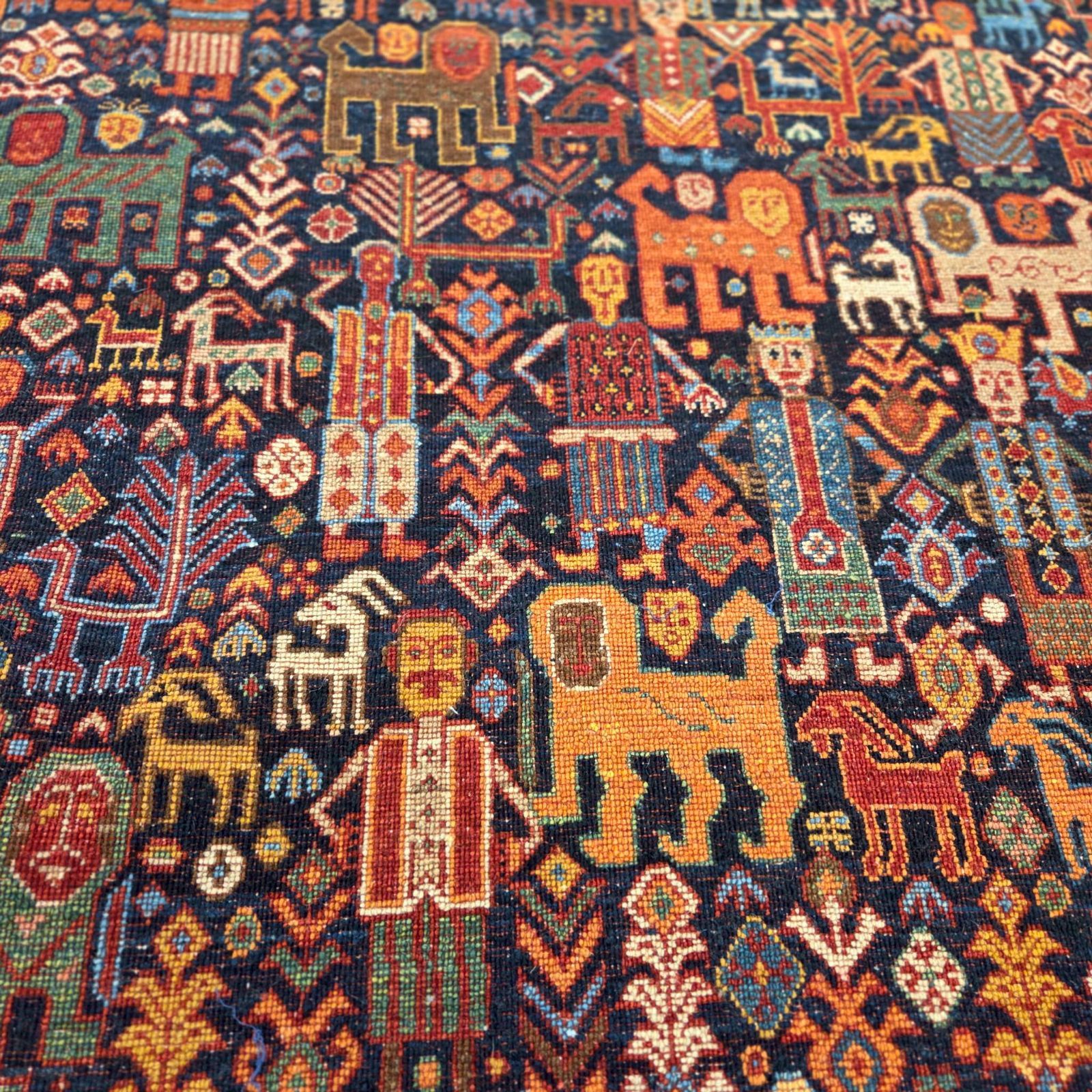 125×175㎝ 手織り絨毯