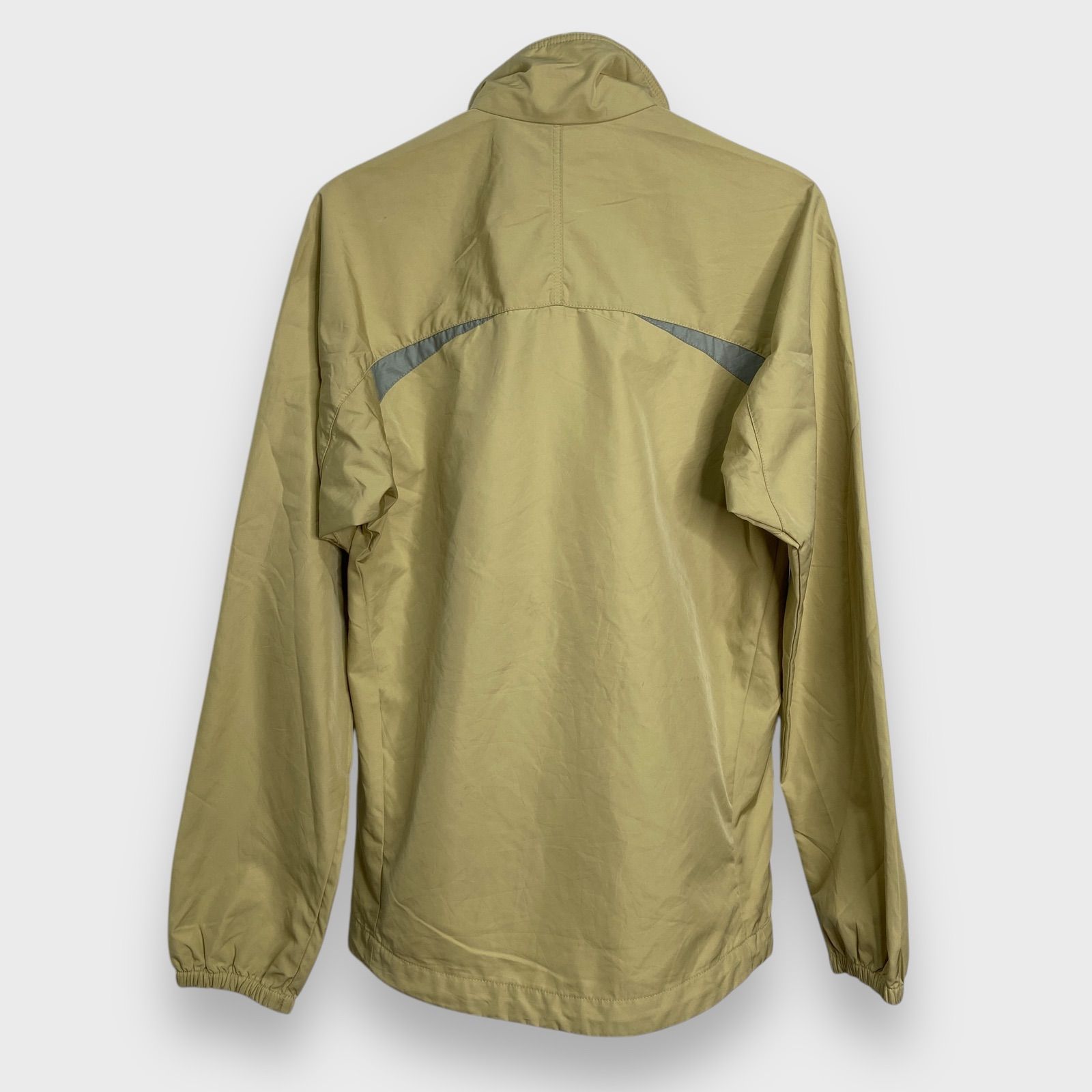 ァッション人気ブランドランキング ☆Patagonia☆02年製☆ウインドブレーカー☆ナイロンジャケット 女性用