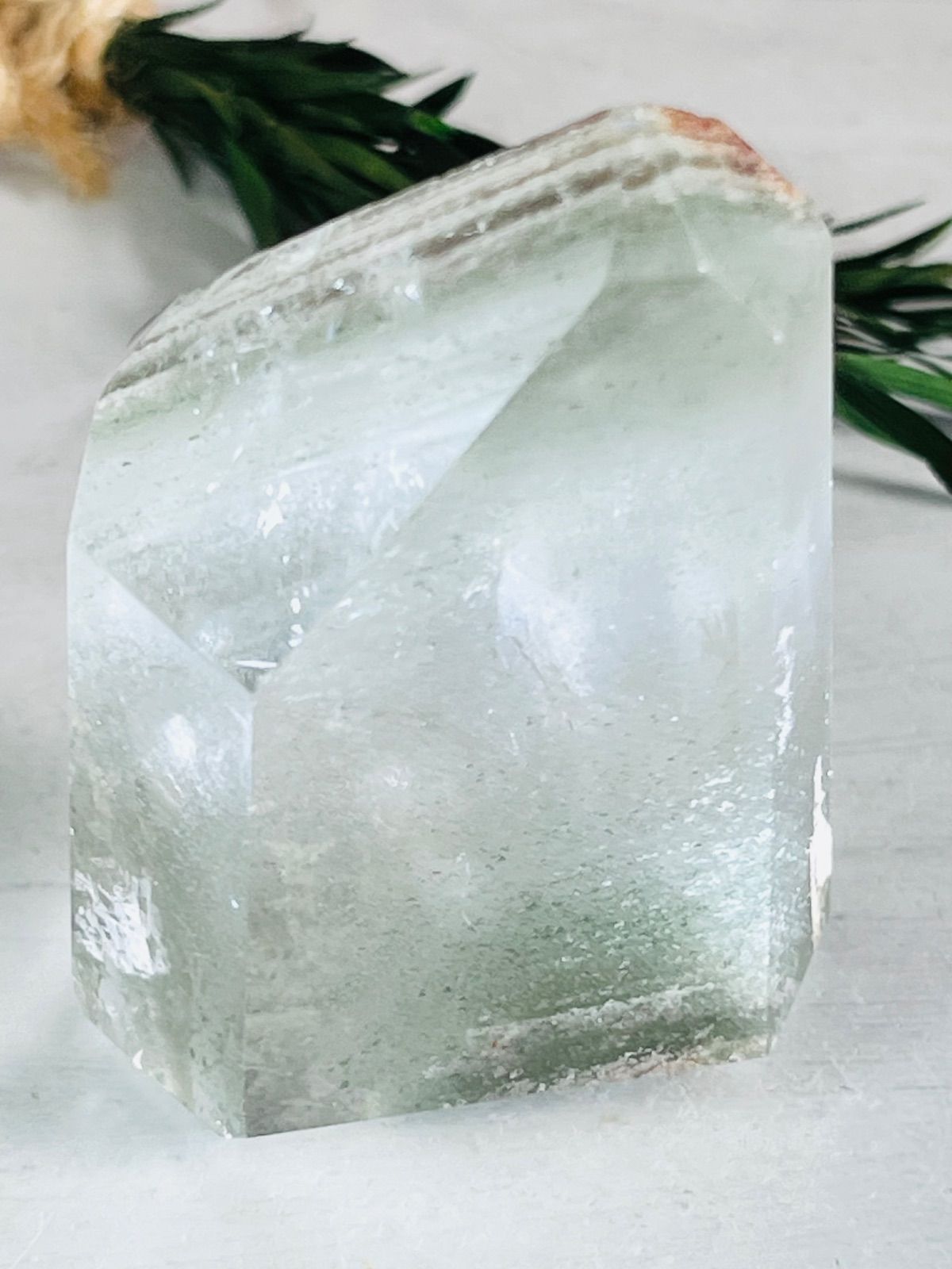 千層ガーデンクォーツ 苔入り水晶 モスクリスタル 卸売 インクルージョン