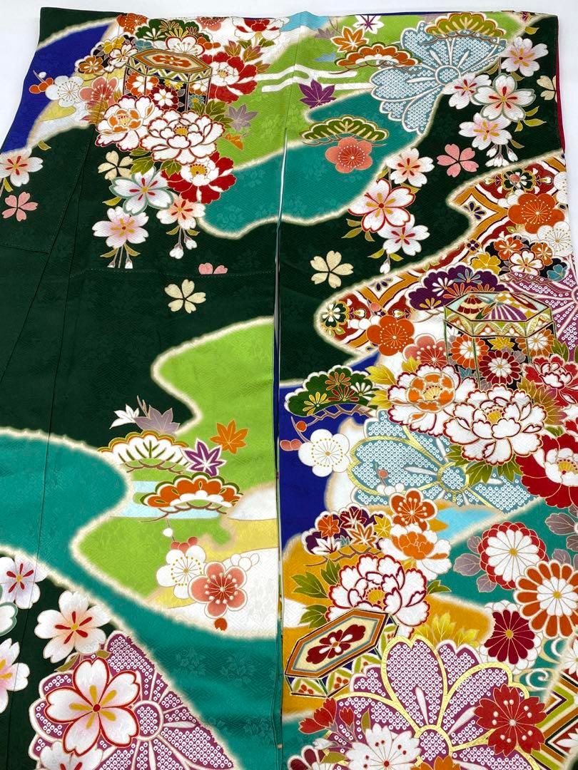 振袖 豪華 金駒 金彩 紋意匠 身丈172cm 撥水加工済 振袖 豪華 金駒 金彩 紋意匠 身丈172cm 撥水加工済 振袖 豪華 金