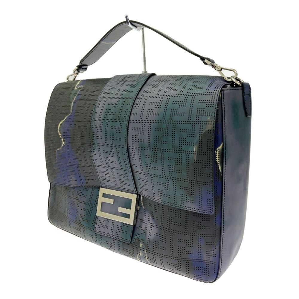 中古】FENDI フェンディ 7VA536 AHUQ 228・0189 ズッカ レザー