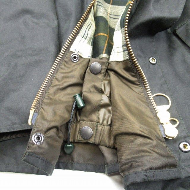 美品 23AW Barbour トランスポートジャケット 42 ブラック 裏地