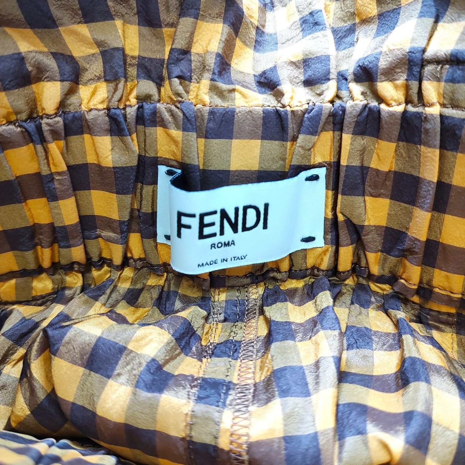 ［美品］FENDI フェンディ　千鳥柄　ショートパンツ　Sサイズ 楽天市場】ショートパンツ（ブランドフェンディ）の通販