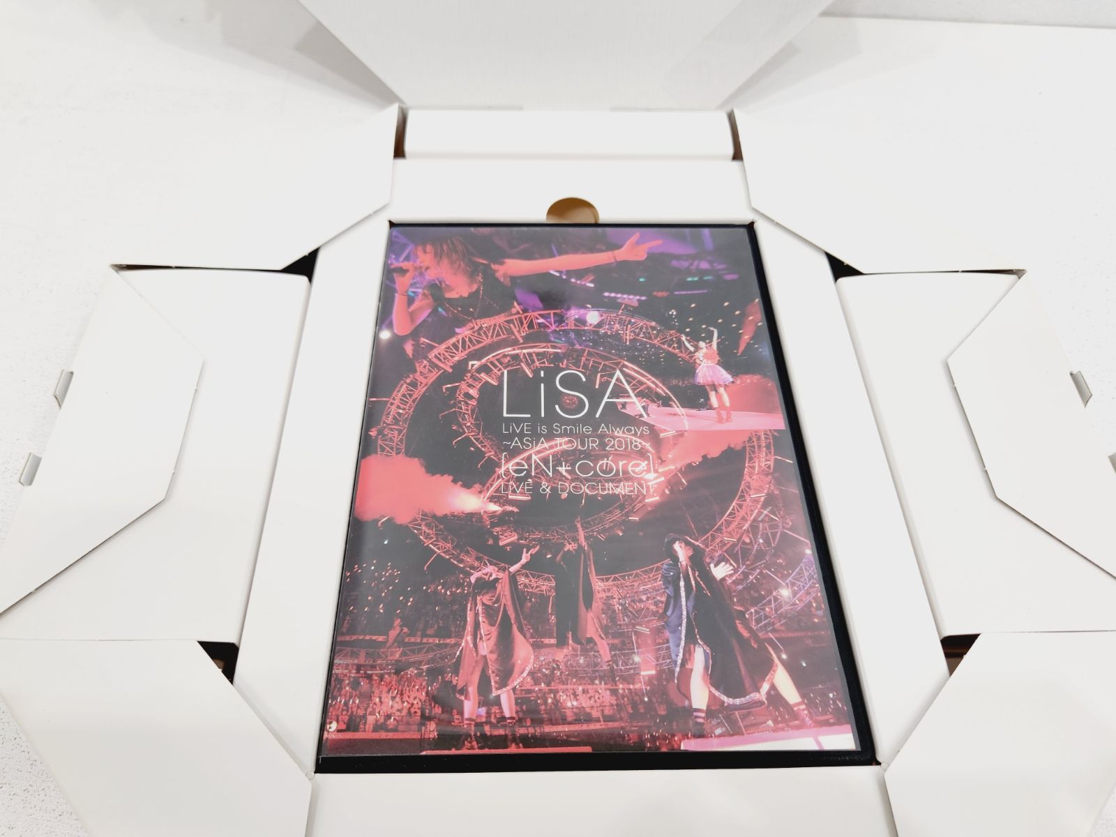 LiSA サイン入りCD CD Blu-ray フォトブック セット 楽天ブックス: ReawakeR (feat. Felix of Stray Kids) (初回生産