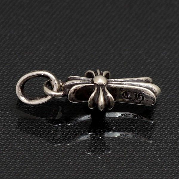 CHROME HEARTS 銀座店 クロムハーツ 新型 ベイビーファットクロス