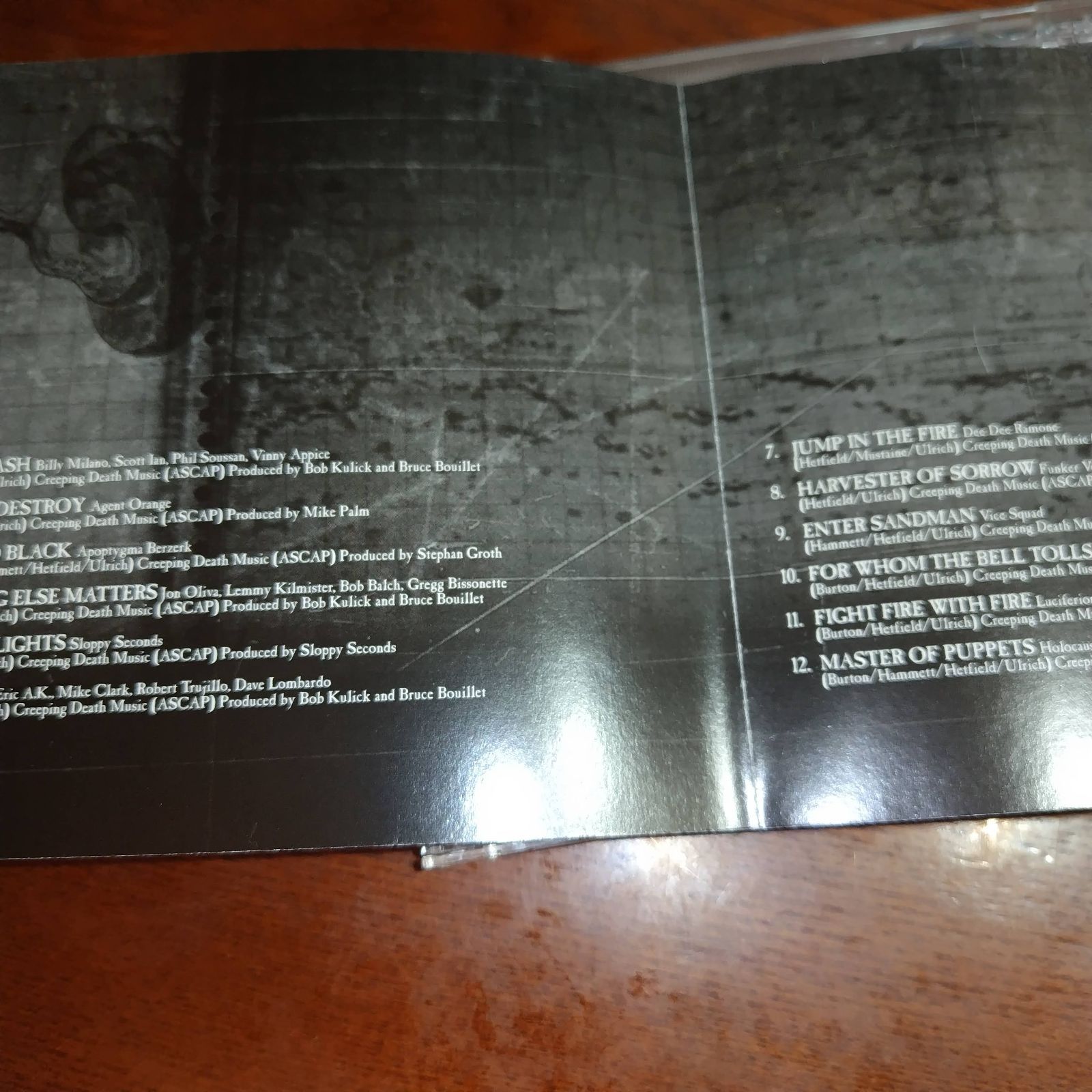 V.A.「THE WORLD'S GREATEST ,METALLICA TRIBUTE」輸入盤中古CD ヘヴィ