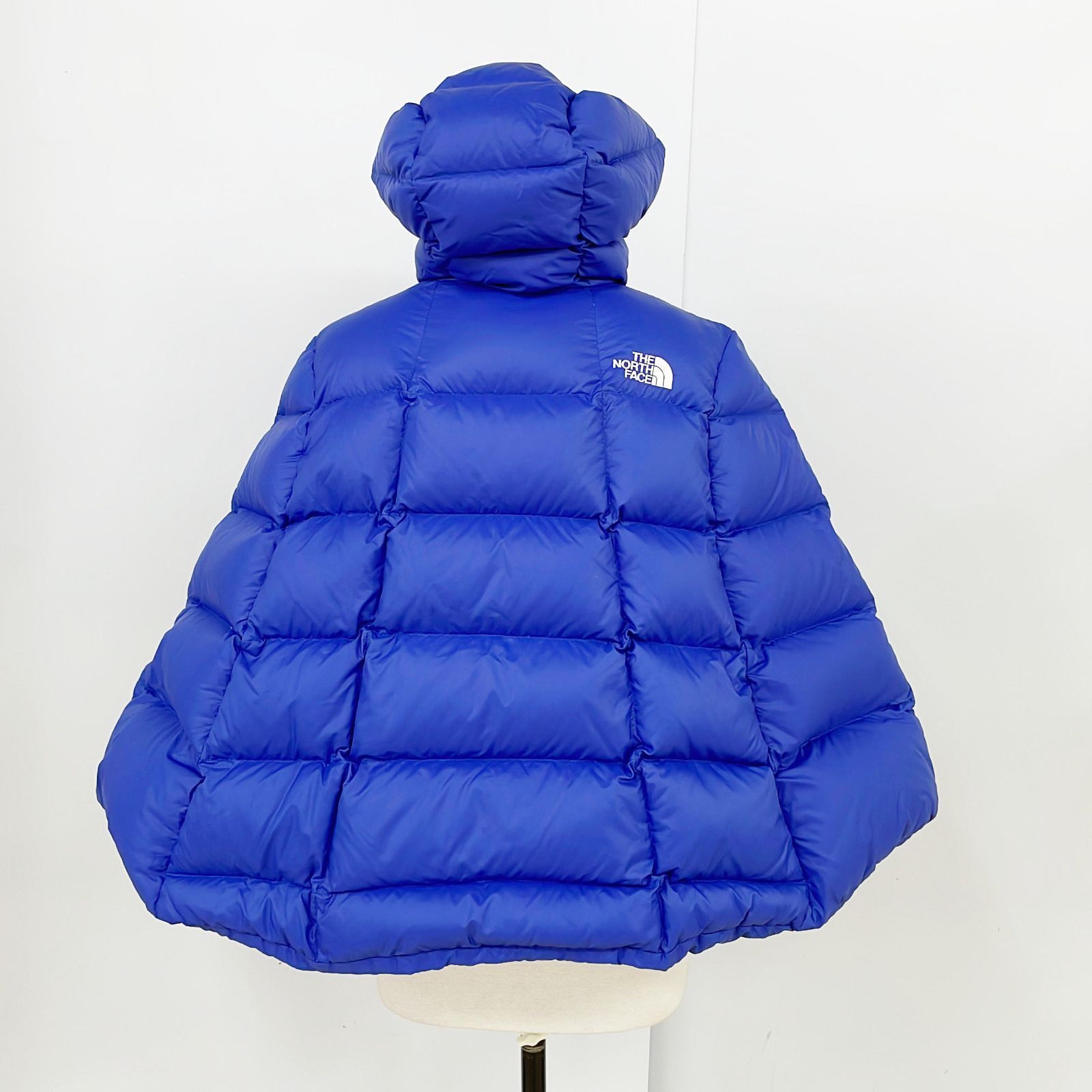 THE NORTH FACE ベビー用ダウンポンチョ THE NORTH FACE ベビー アウター サイズ90 ダウン ポンチョ THE NORTH