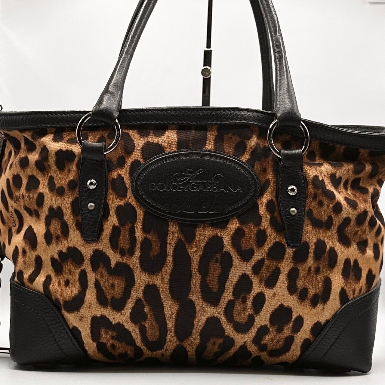 DOLCE & GABBANA ドルチェアンドガッバーナ レオパード 豹柄 DOLCE & GABBANA ドルチェアンドガッバーナ レオパード 豹柄