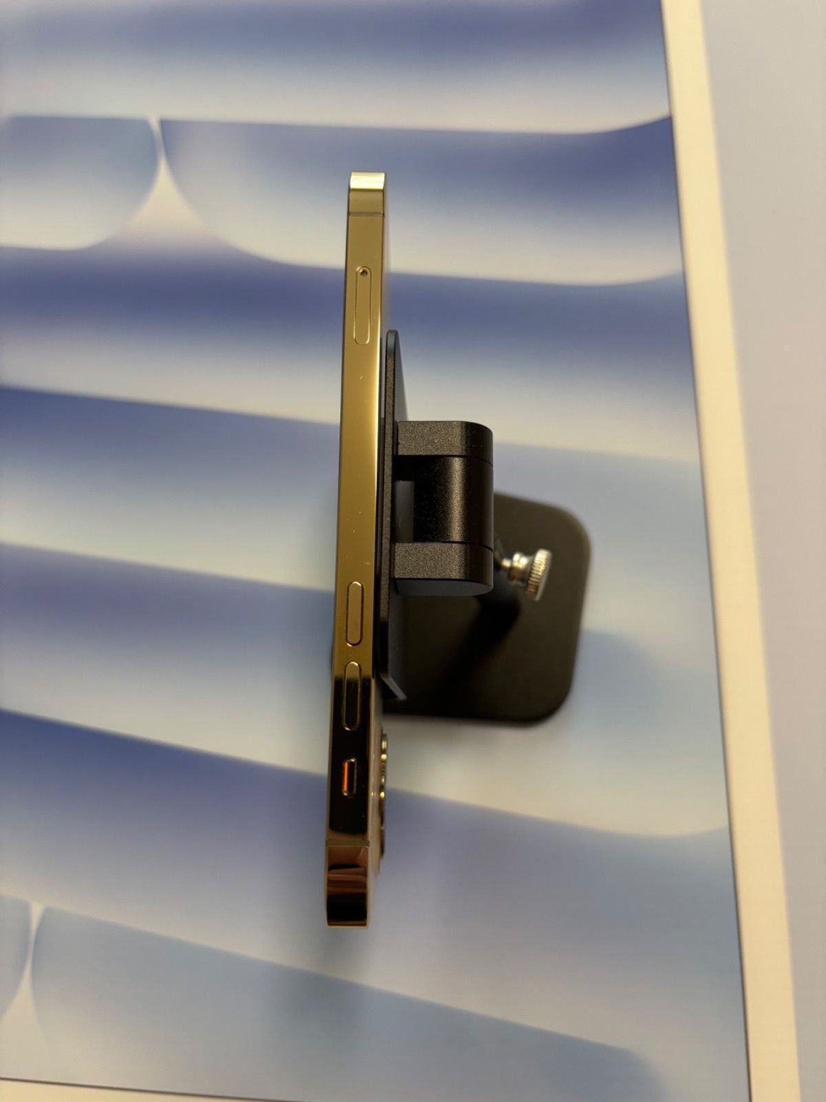 美品完動品 バッテリー82% iPhone12 Pro 256GB ゴールド SIMフリー