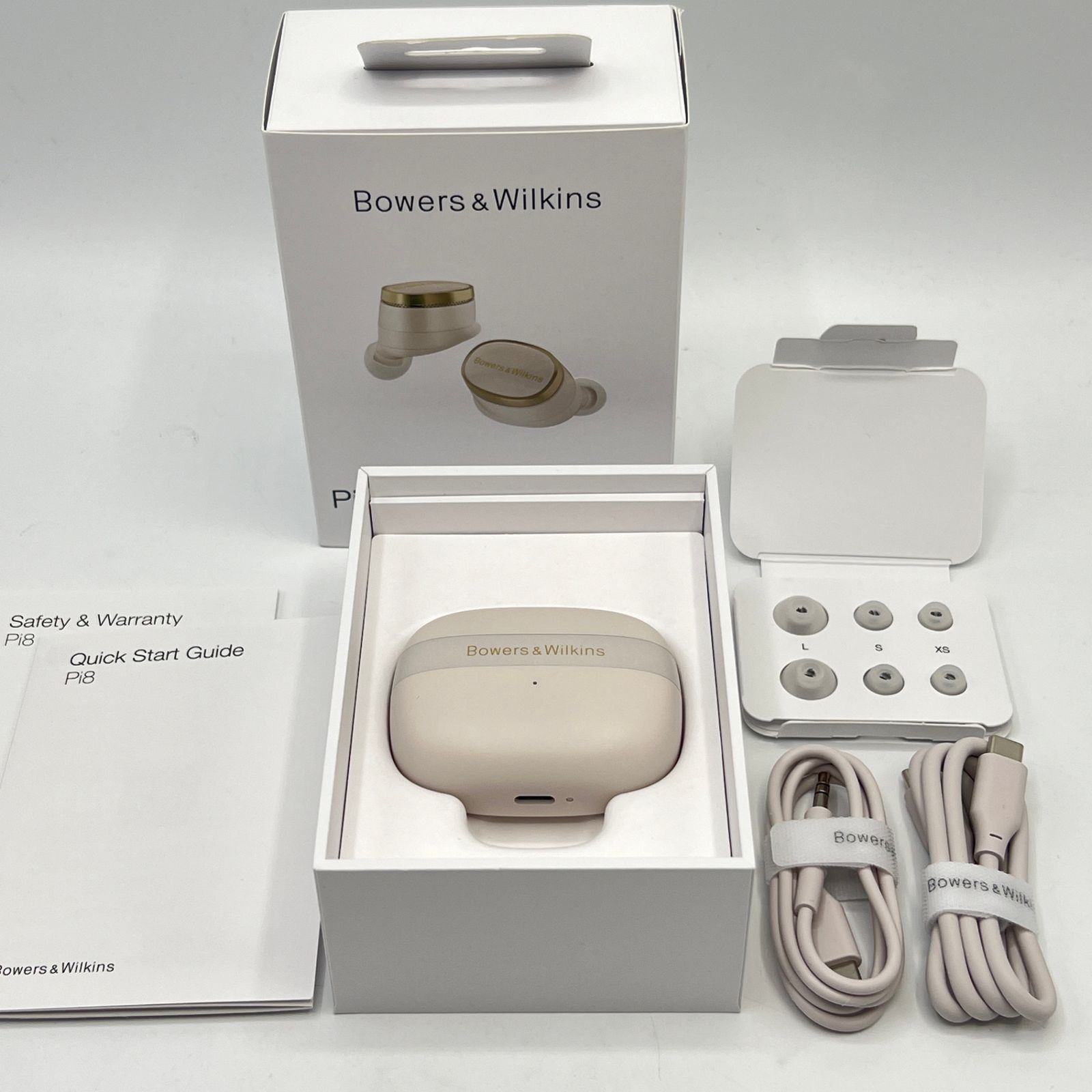 Bowers & Wilkins PI8 ワイヤレスイヤホン　中古美品 Bowers & Wilkins 【中古】Pi8 アンスラサイト・ブラック【PI8