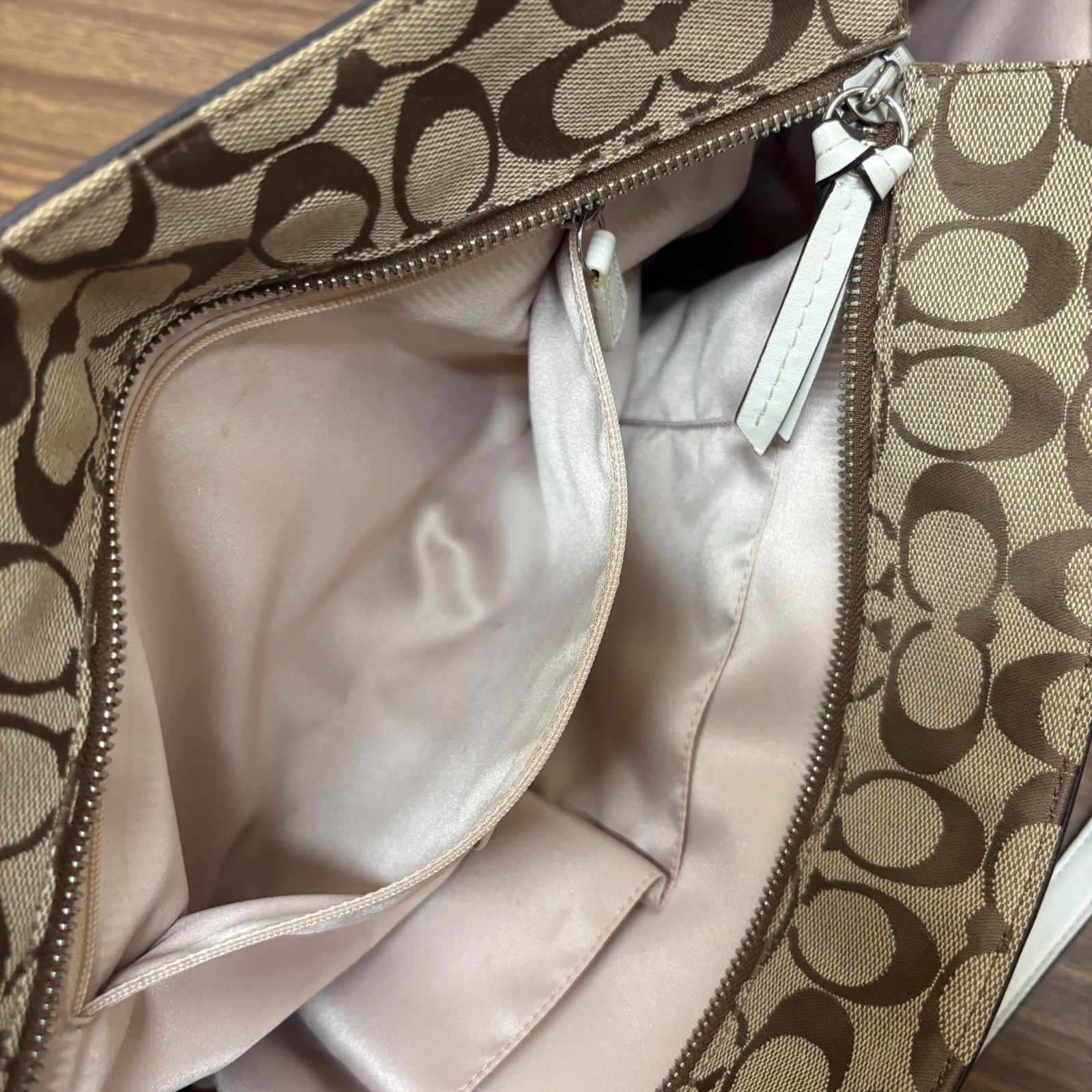 ◎COACH コーチ ショルダーバッグ ハンドバッグ F17725 シグネチャー