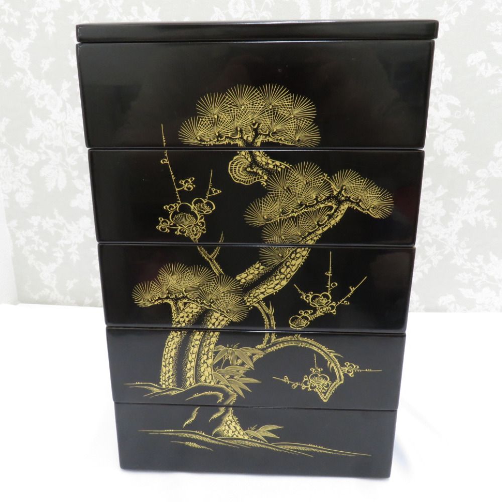 輪島塗　五段重　流水丸菊　金蒔絵　木製　漆器　重箱　黒塗　朱塗　木箱付 輪島塗重箱五段重 輪島塗 五段重 流水丸菊 金蒔絵 木製 漆器