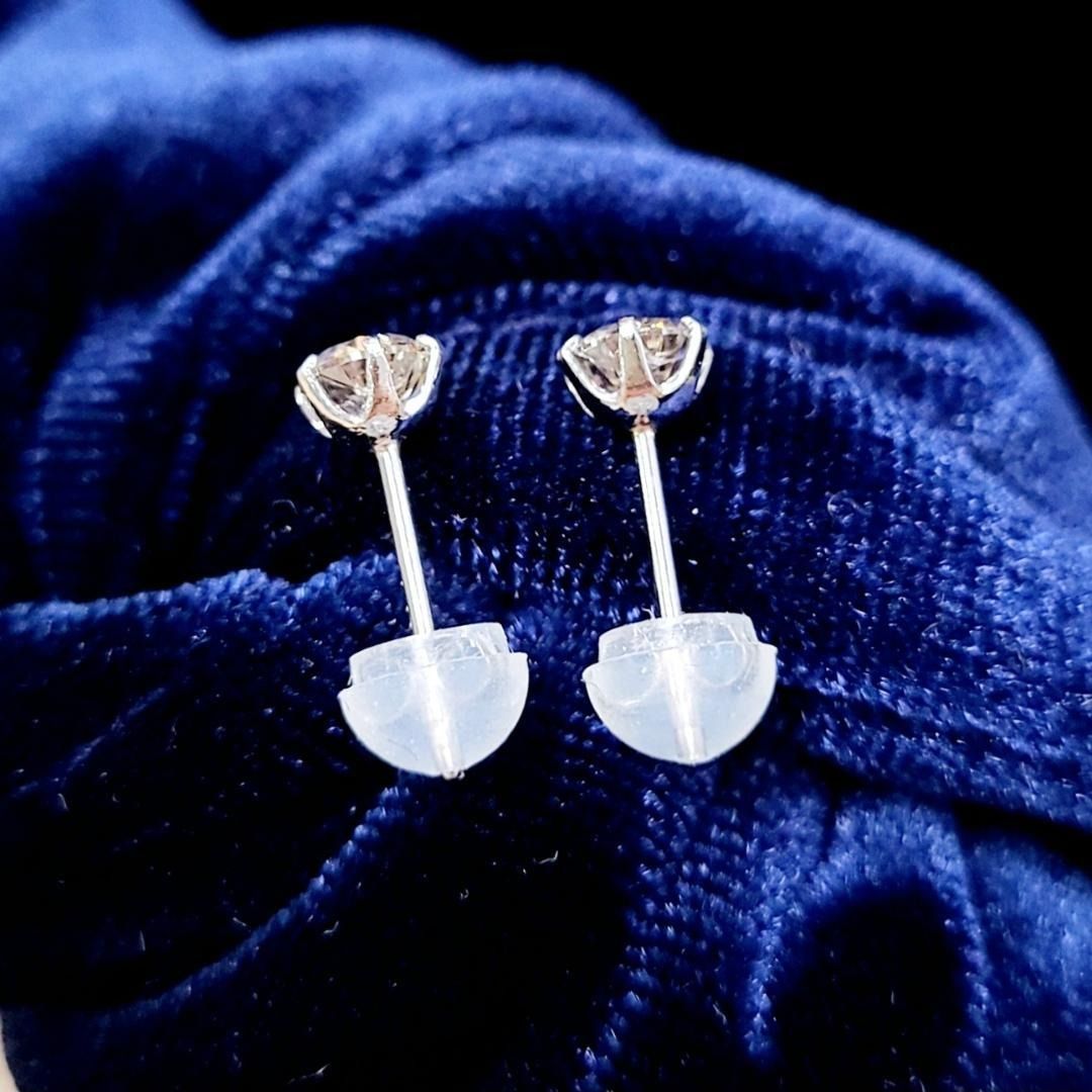 ギラギラ！存在感！計1.1ct ダイヤモンド プラチナ ピアス 中宝