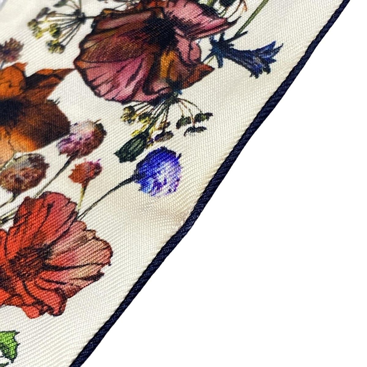 Christian Dior 花柄　ミッツァ　スカーフ クリスチャンディオール Christian Dior ミッツァ スカーフ 花柄