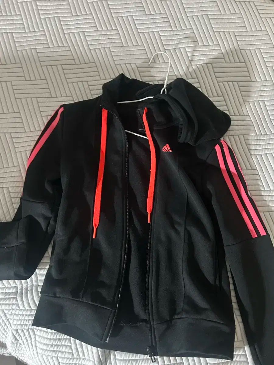 adidas アディダス ジャージ