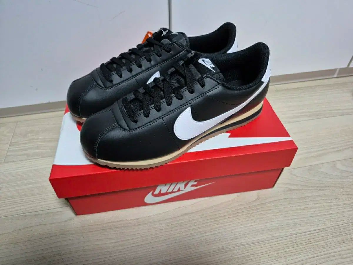 NIKE ナイキ コルテッツ 黒 265 サイズ
