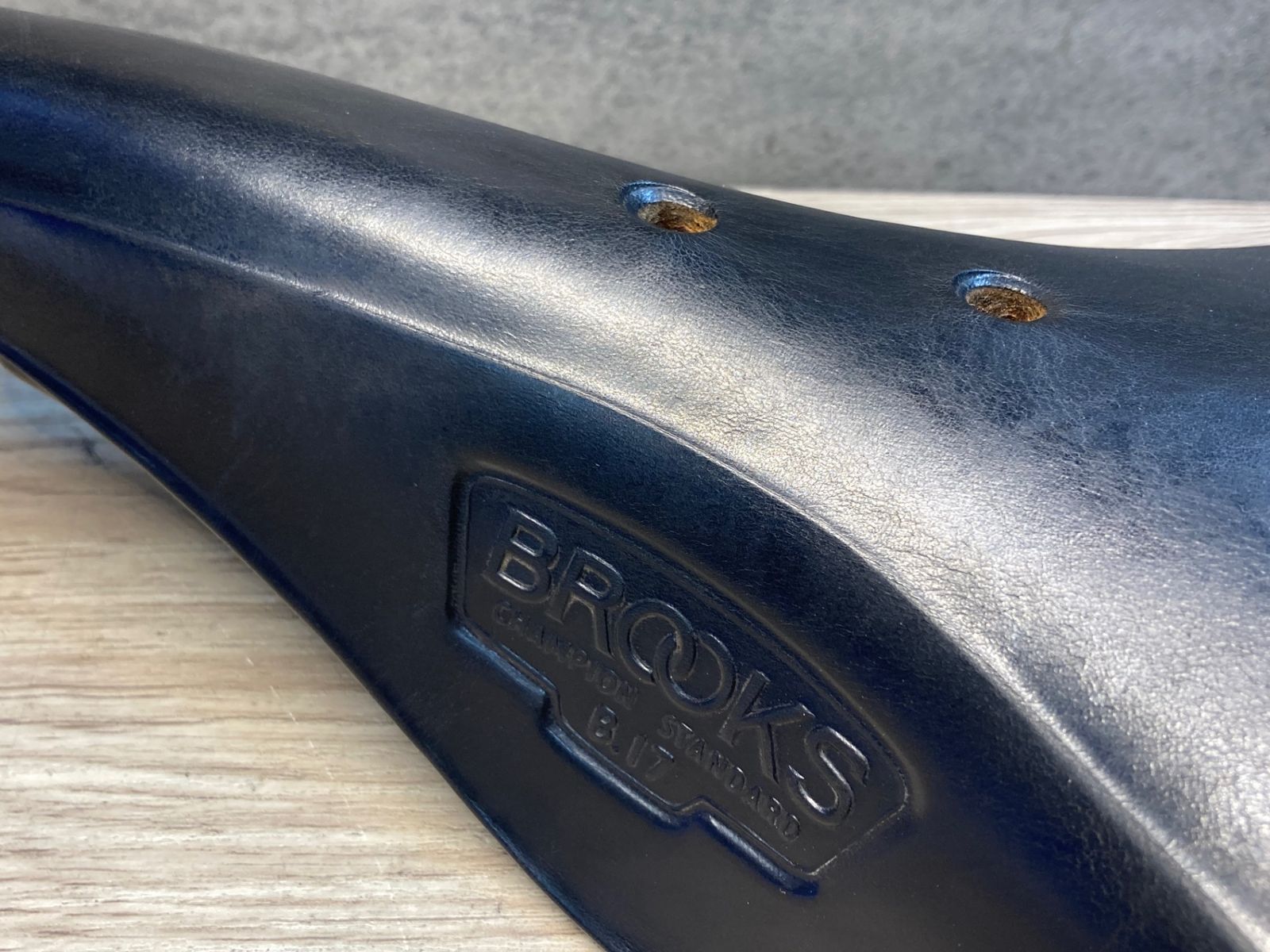 JJ695 ブルックス BROOKS B17 サドル 黒 BRIGHTFACE_UK