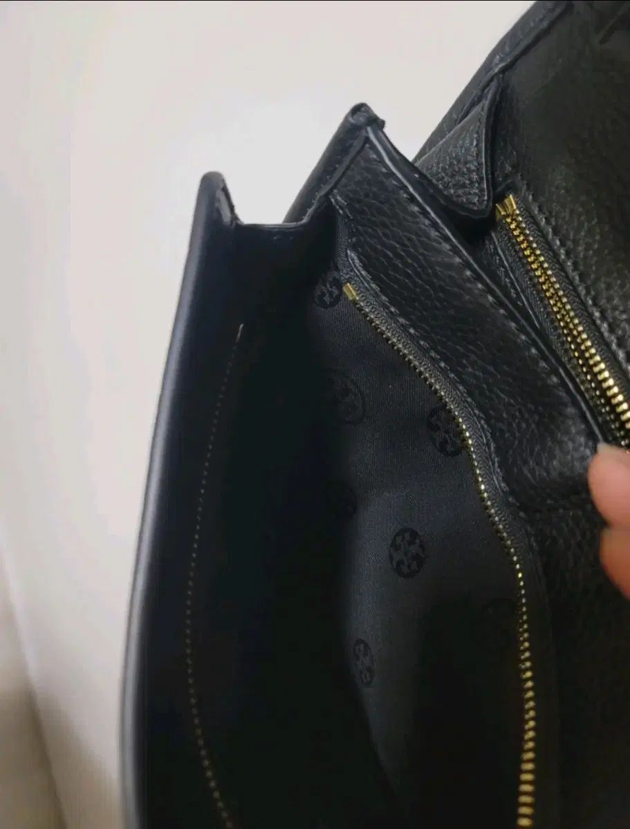 な Tory Burch トリーバーチ アマンダ ミニクロスバッグ バッグ DECORATOM_COM_BR