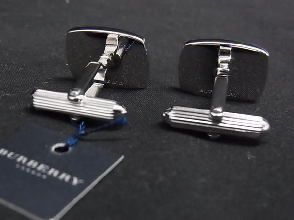 未使用【BURBELLY LONDON】バーバリー カフリンクス シルバーカラー バーバリー カフリンクス』 未使用【BURBELLY LONDON】バーバリー