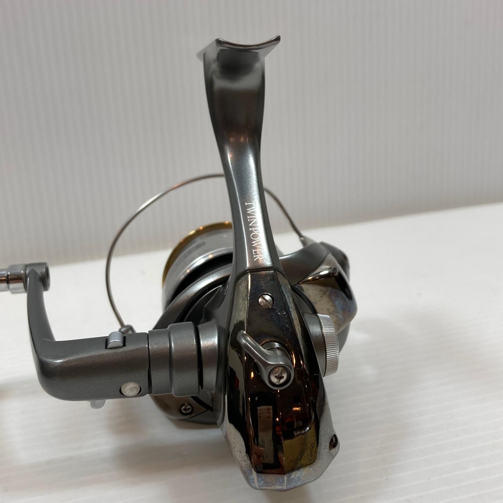 ττSHIMANO シマノ スピニングリール 02ツインパワー2500 SC83E