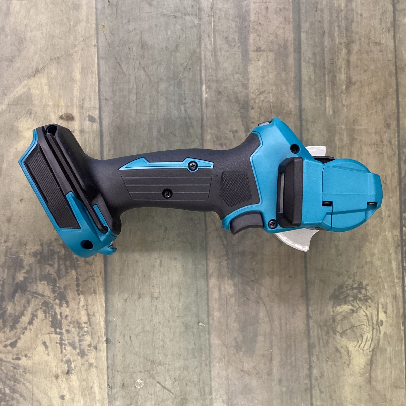 makita コードレスコンパクトカッタ