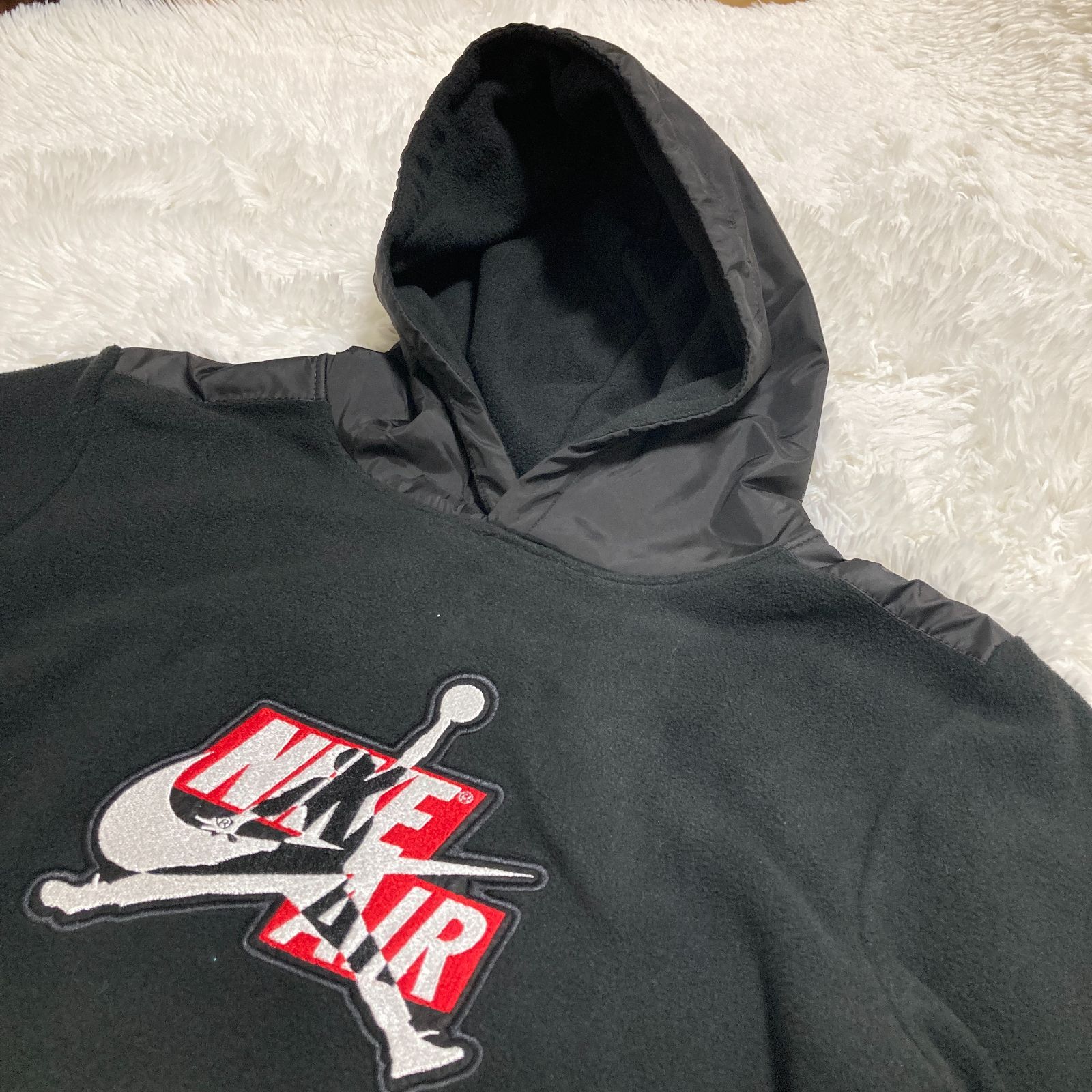 ナイキ　NIKE　エアジョーダン　ジャンプマン　パーカー　ジュニア用