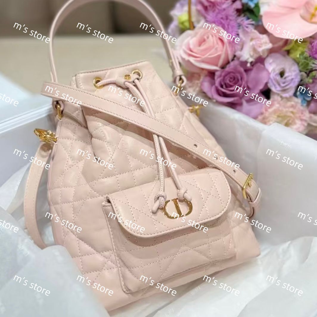 【淡く優しい上品カラー】DIORCaroバケットバッグスモールピンク DIOR | Dior Caro バケットバッグ スモール マクロカナージュ