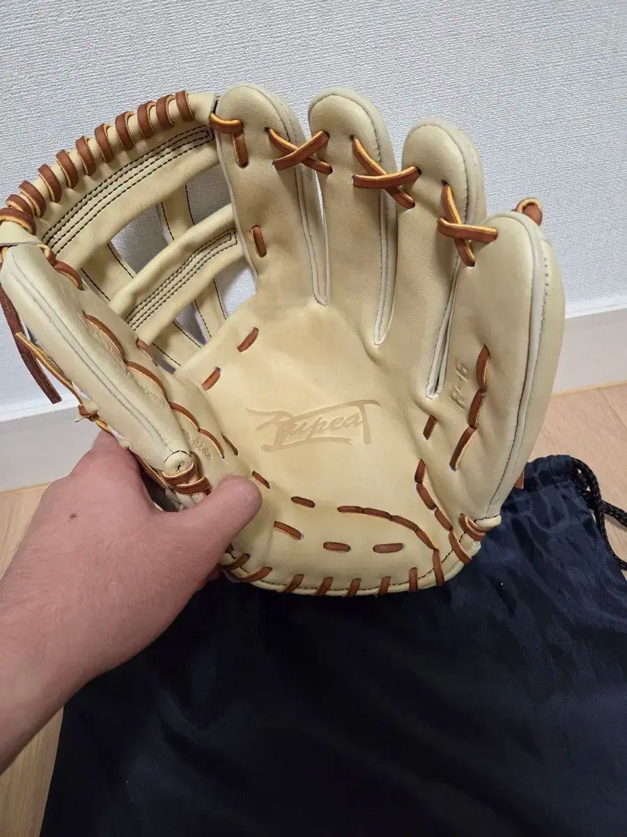 ルーフィス 1 評価 内野 グローブ 販売