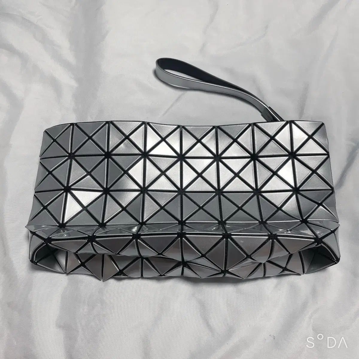 BAO BAO ISSEY MIYAKE バオバオイッセイミヤケ クラッチバッグ