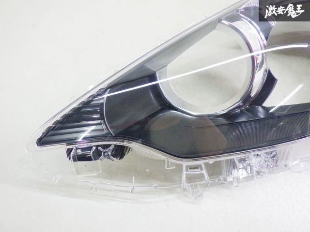 破損無し!】トヨタ純正 NHP10 アクア 前期 ヘッドライトレンズ 破損無し!】トヨタ純正 NHP10 アクア 前期 ヘッドライトレンズ
