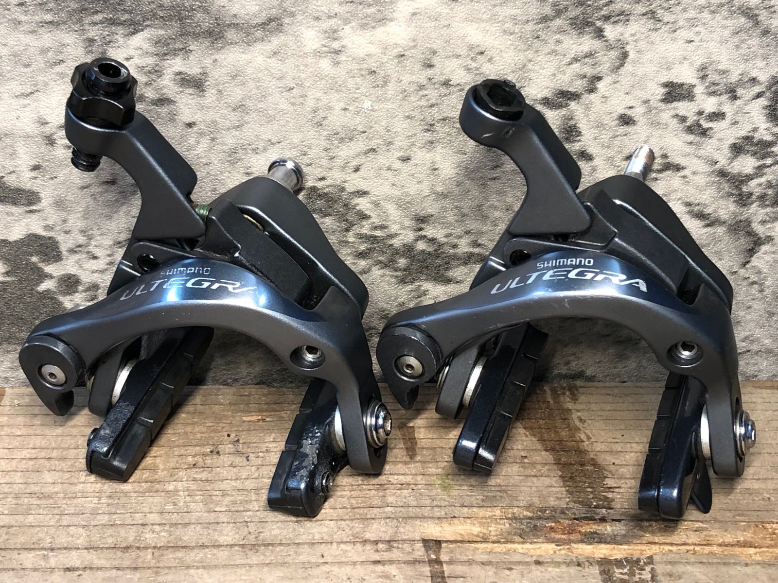 6800アルテグラ　ブレーキ前後 JA419 シマノ SHIMANO アルテグラ ULTEGRA BR-6800 キャリパー