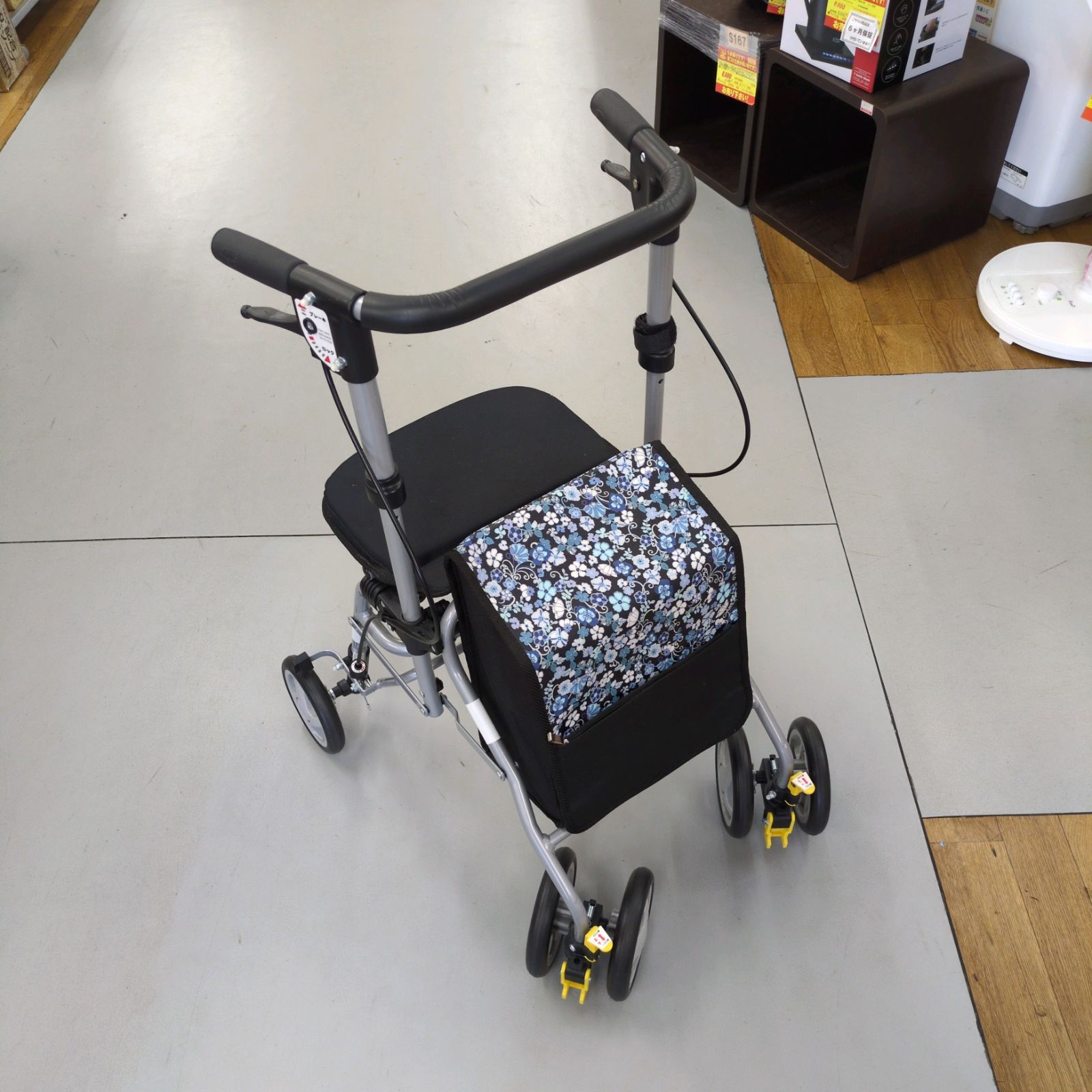 J286 比較的ｷﾚｲ 島製作所 シルバーカー 歩行車 シンフォニーSPスリム