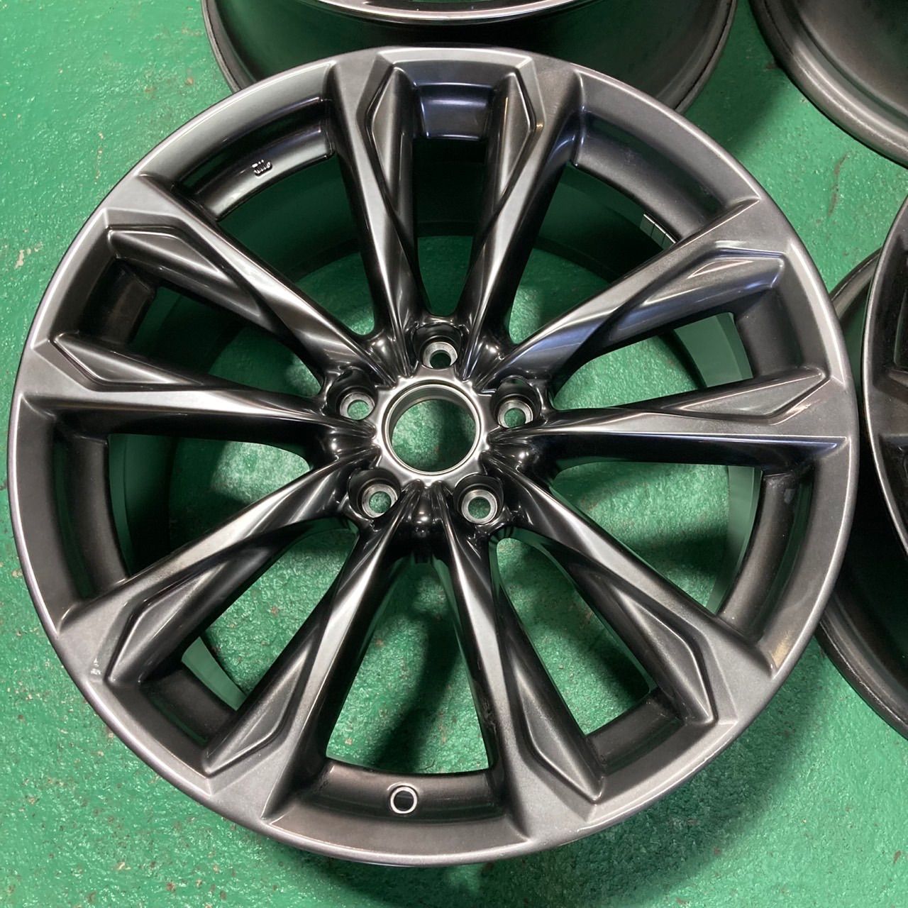 レクサス IS Fスポーツ 19インチ 8 5 j 45 9 60 PCD 114 3 リペア品