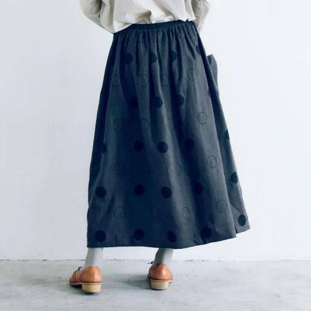 MAGALI RONDリネン サイドボタンスカート チャコール ボトムス スカート シンプル マガリ ドット ナチュラル
