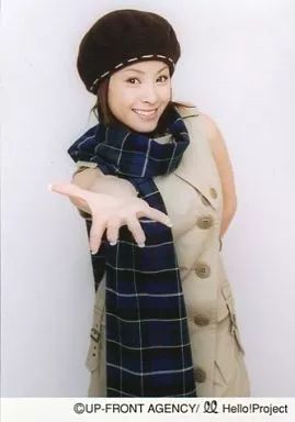 中古】生写真(ハロプロ) 松浦亜弥/膝上・衣装ベージュ・マフラー